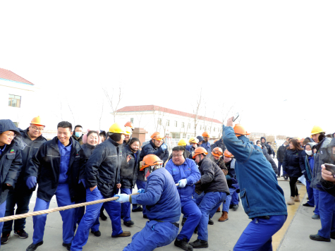 寧夏藍(lán)豐舉行迎新年職工拔河、跳繩比賽